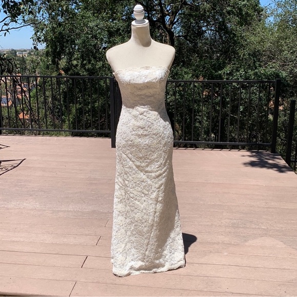 VINTAGE OFF WHITE LACE DRESS - Picture 1 of 11